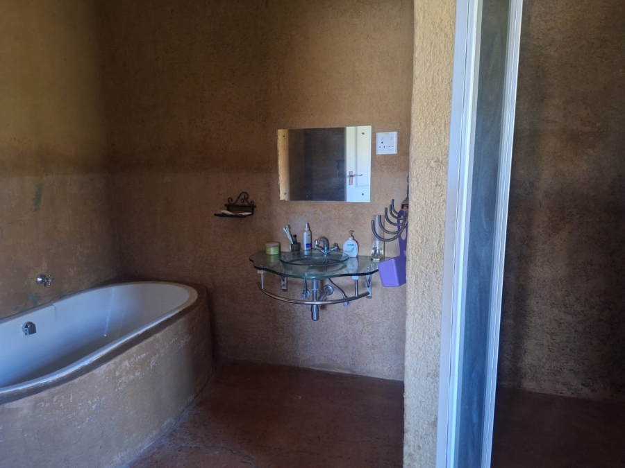 4 Bedroom Property for Sale in Kroonstad Rural Free State